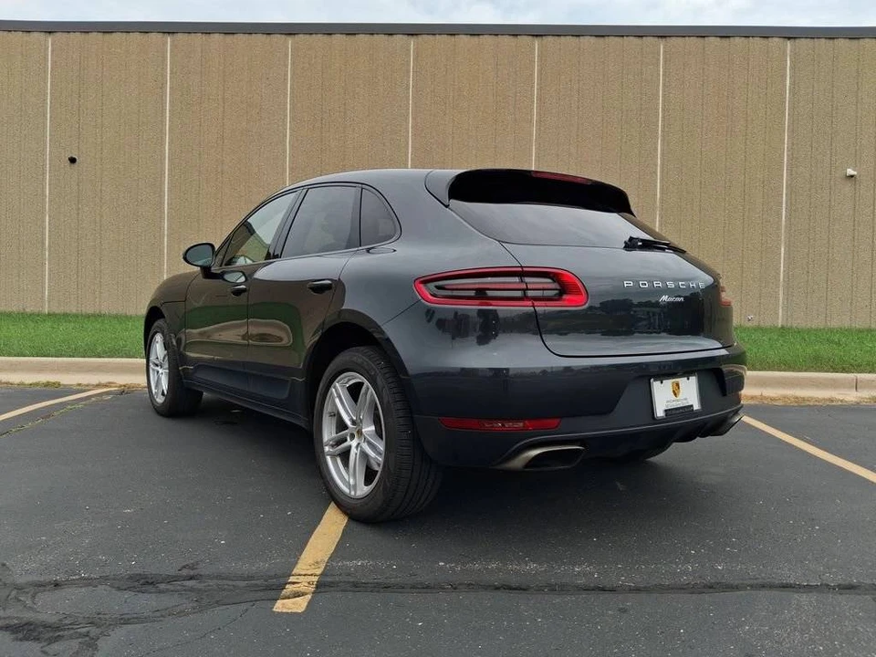 2018 Porsche Macan - Image 3 of 5