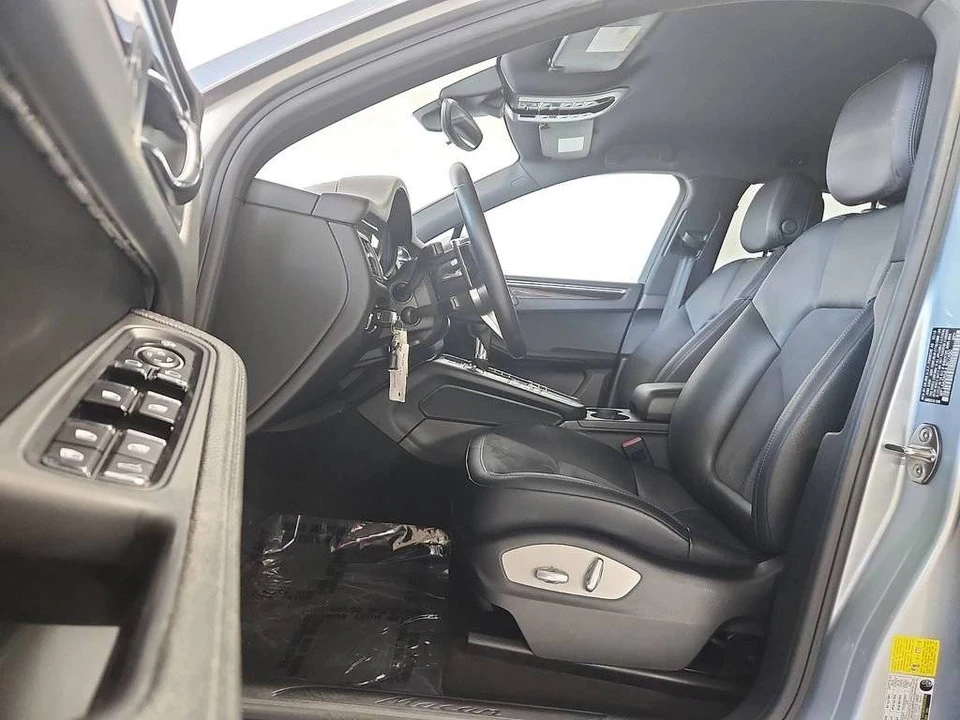 2018 Porsche Macan - Image 5 of 5