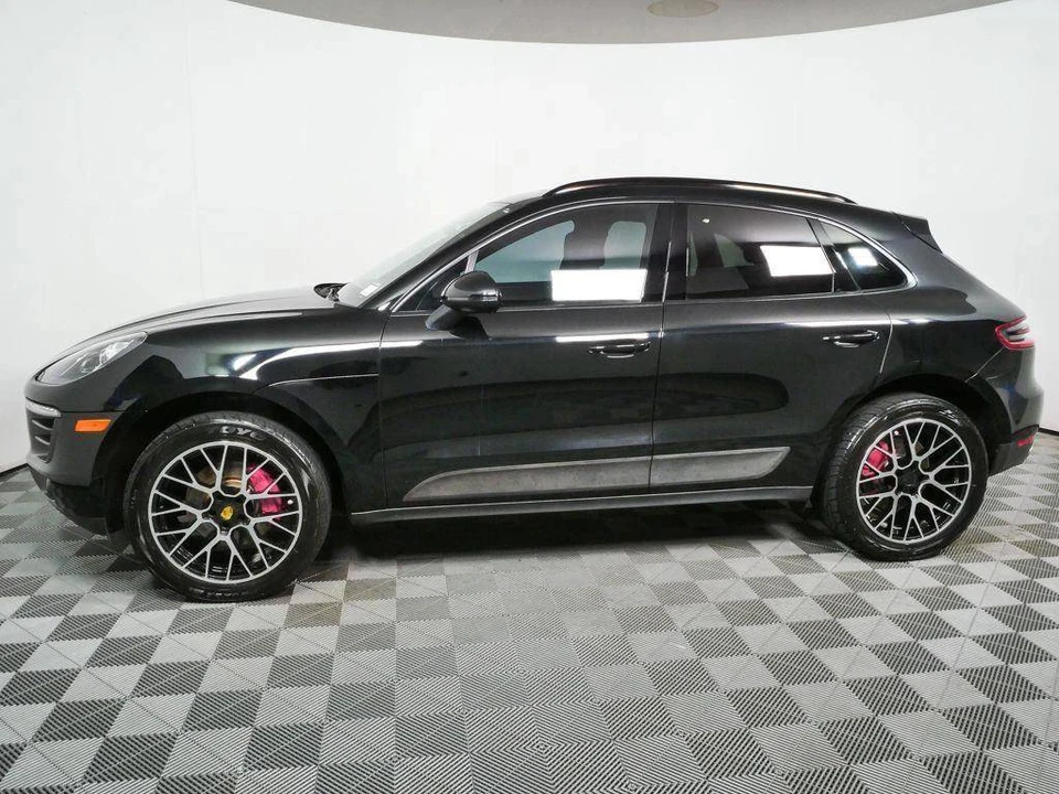 2018 Porsche Macan - Image 2 of 5