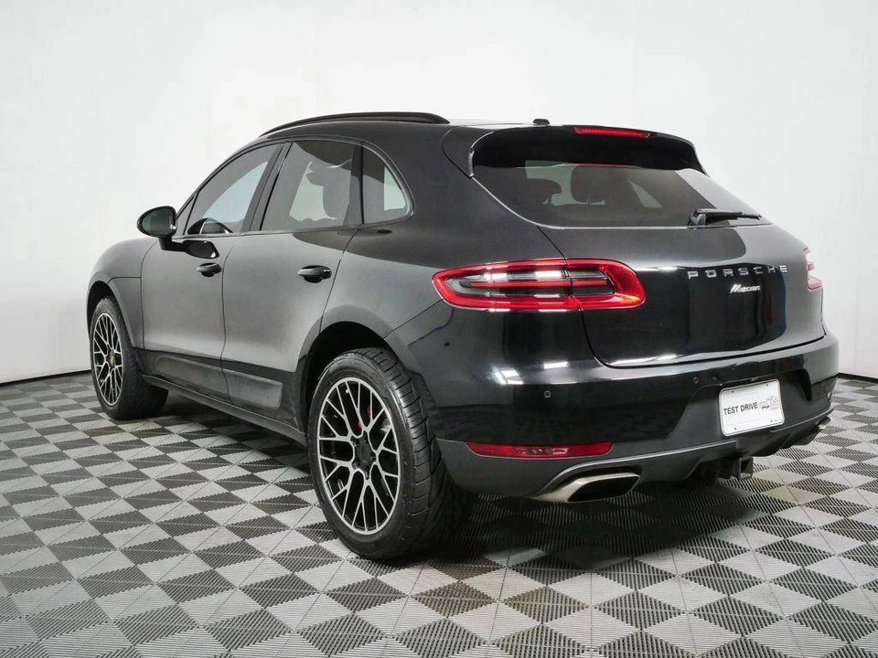 2018 Porsche Macan - Image 3 of 5