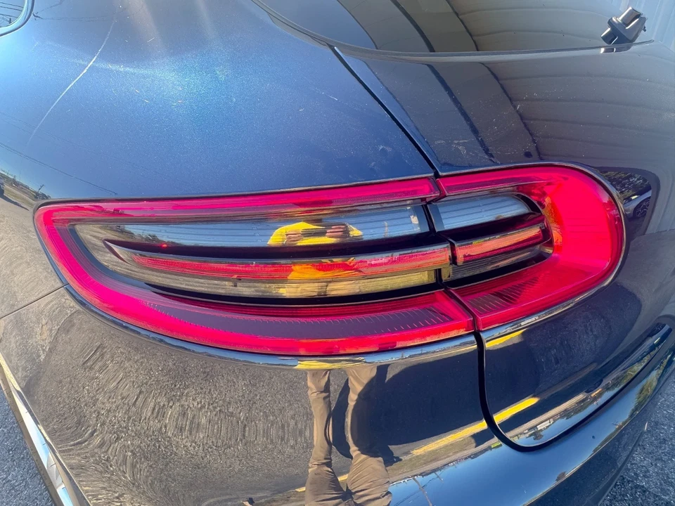 2018 Porsche Macan - Image 3 of 21