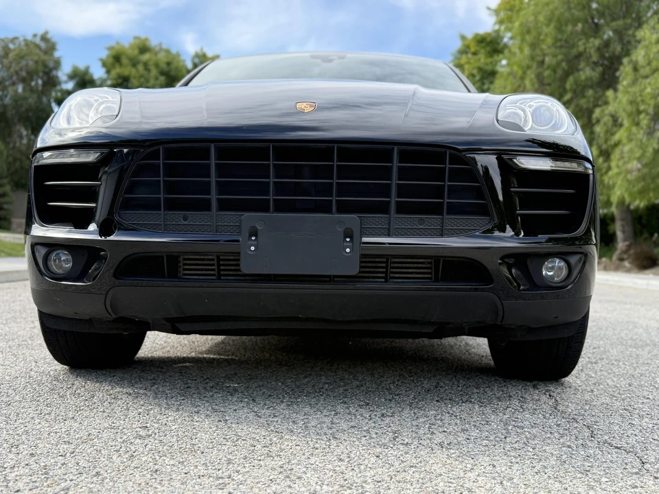 2018 Porsche Macan - Image 29 of 31