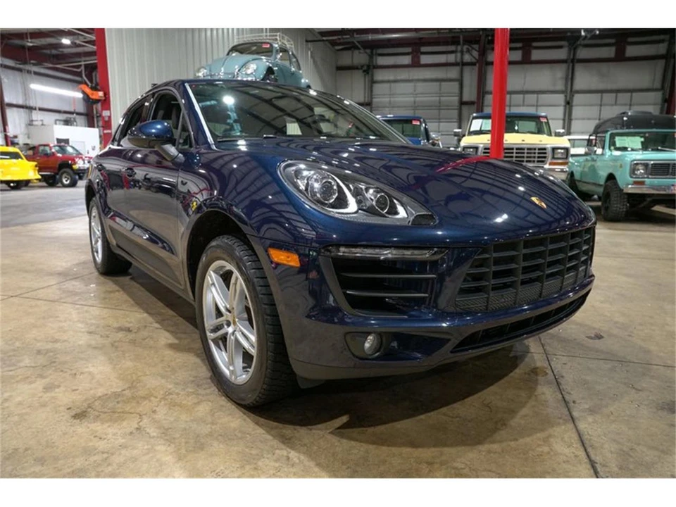 2018 Porsche Macan - Image 12 of 31