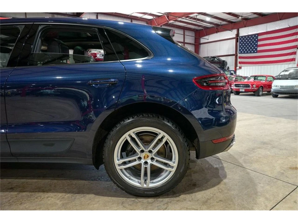 2018 Porsche Macan - Image 5 of 31