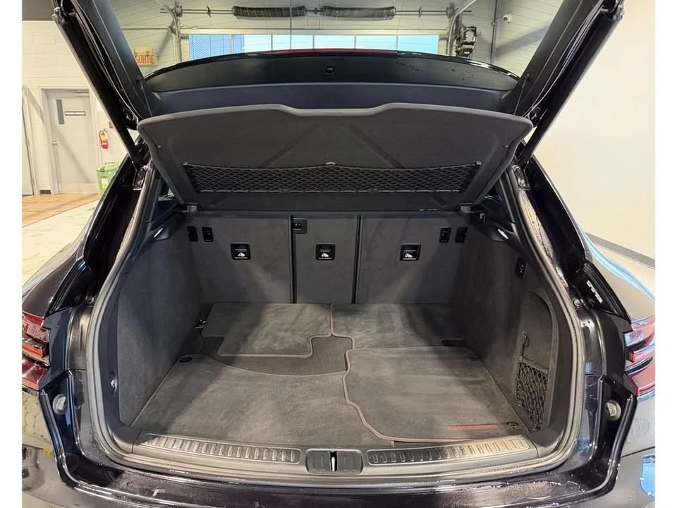 2018 Porsche Macan - Image 5 of 10