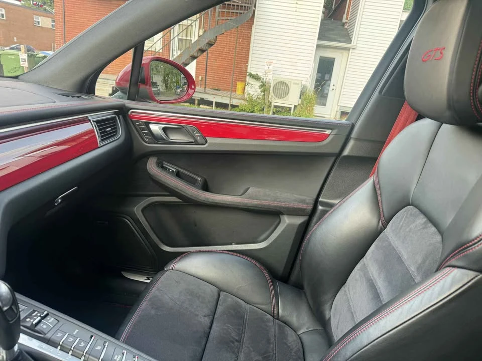 2018 Porsche Macan - Image 12 of 17