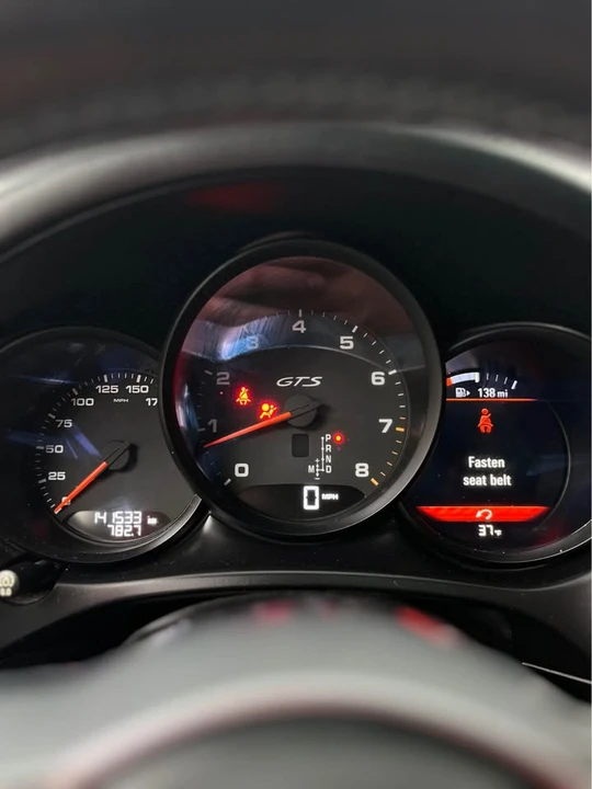 2018 Porsche Macan - Image 13 of 14