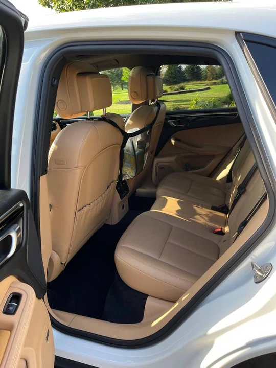2018 Porsche Macan - Image 7 of 14