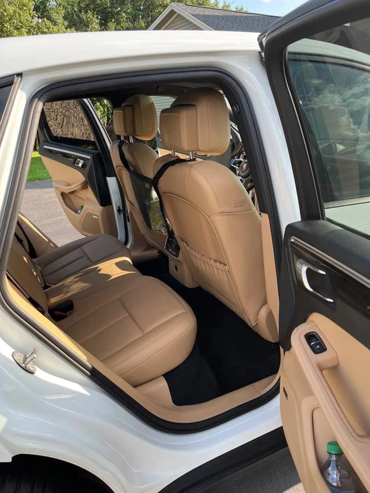 2018 Porsche Macan - Image 6 of 14