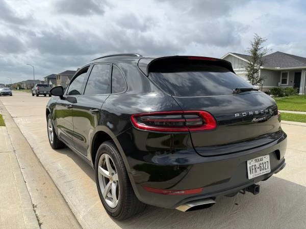 2018 Porsche Macan Turbo - Image 9 of 13