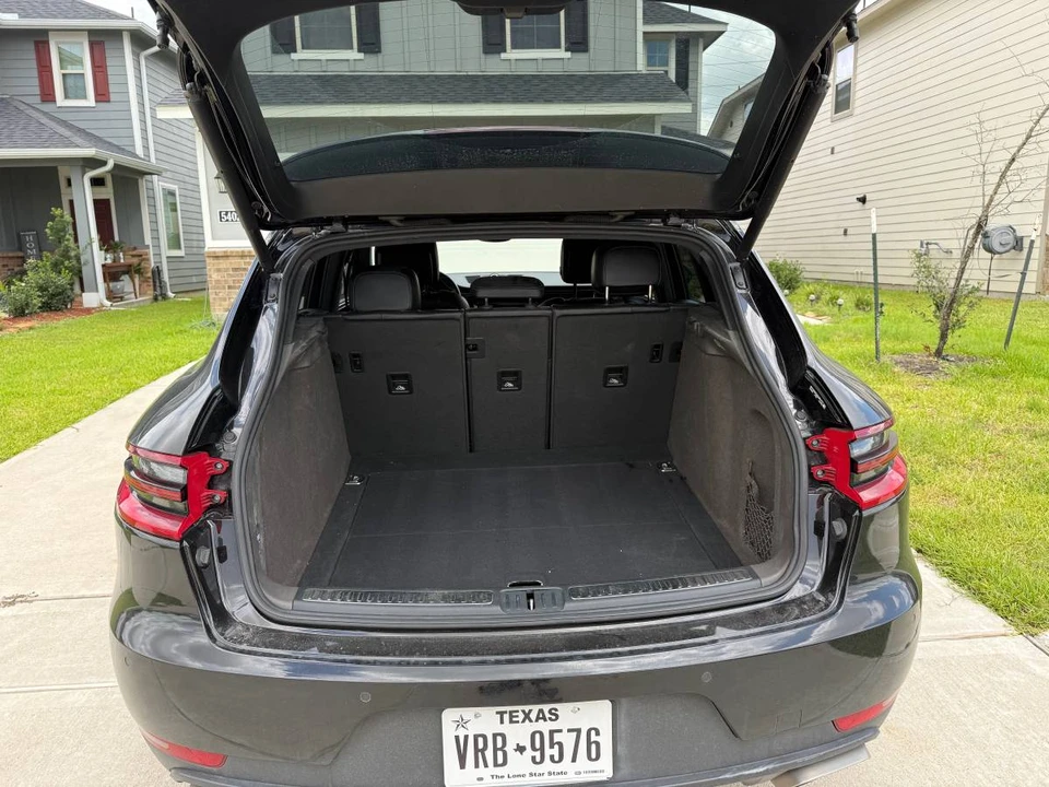 2018 Porsche Macan - Image 7 of 13