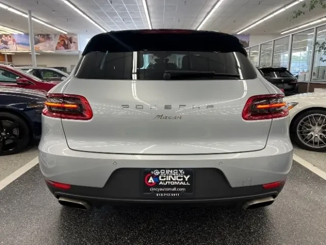 2018 Porsche Macan - Image 2 of 19