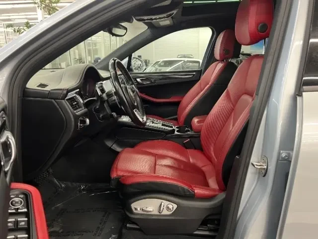 2018 Porsche Macan - Image 3 of 19