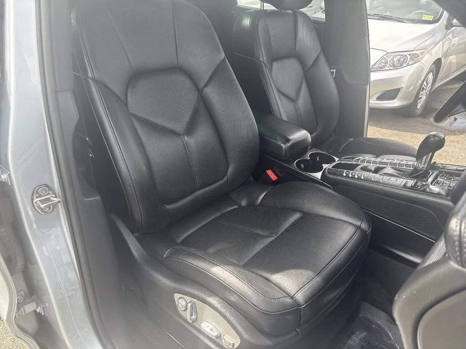 2018 Porsche Macan - Image 11 of 20