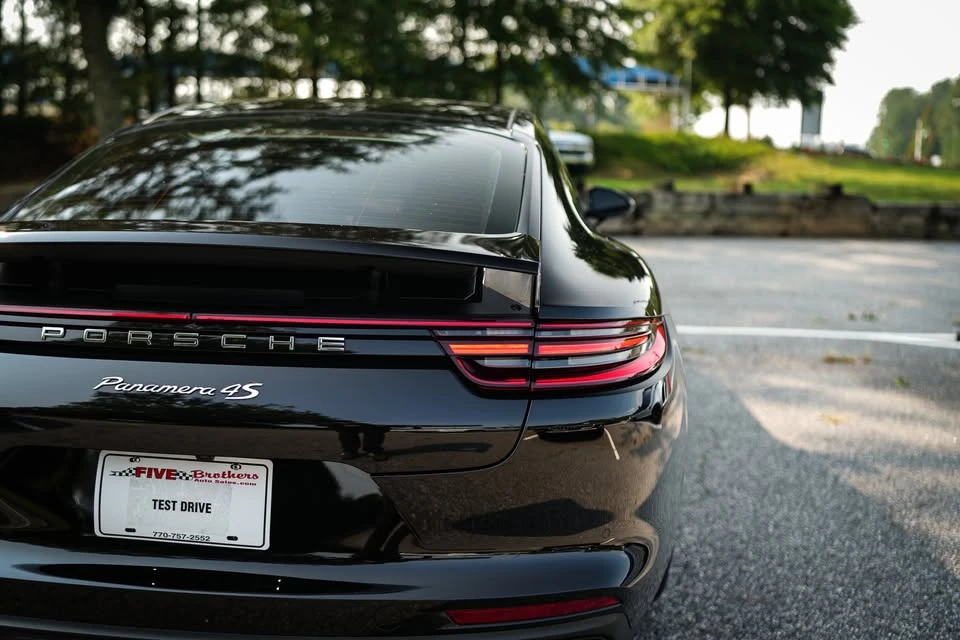 2018 Porsche 971 Panamera 4S - Image 13 of 20