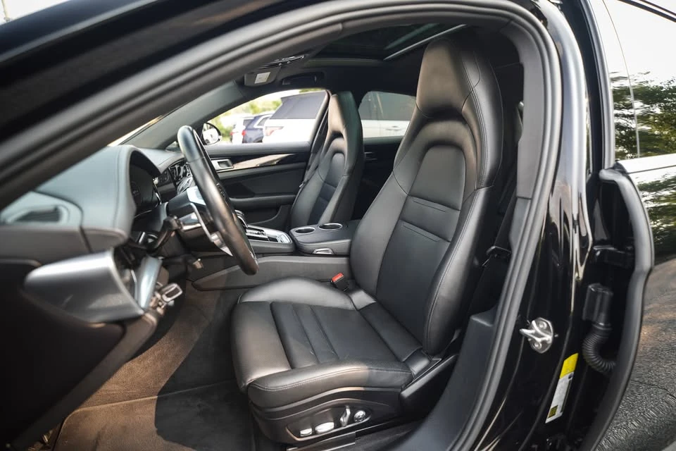 2018 Porsche 971 Panamera 4S - Image 19 of 20