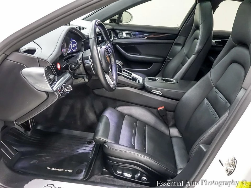 2018 Porsche 971 Panamera - Image 4 of 18