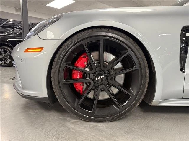 2018 Porsche 971 Panamera - Image 9 of 19