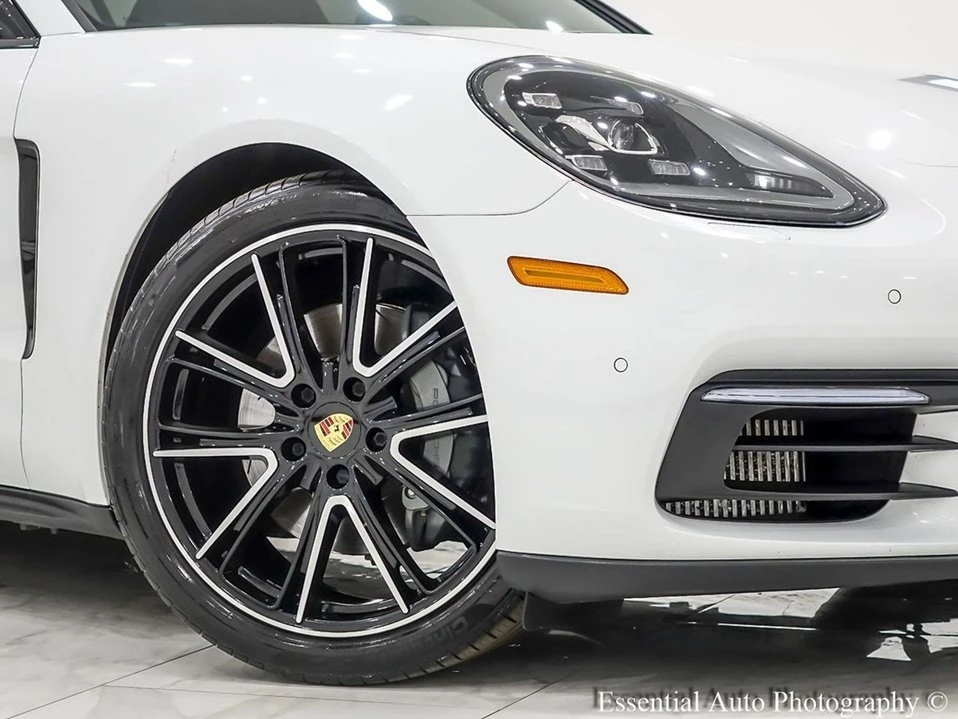 2018 Porsche 971 Panamera - Image 6 of 18