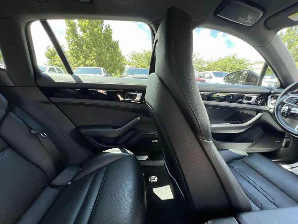 2018 Porsche 971 Panamera - Image 14 of 15