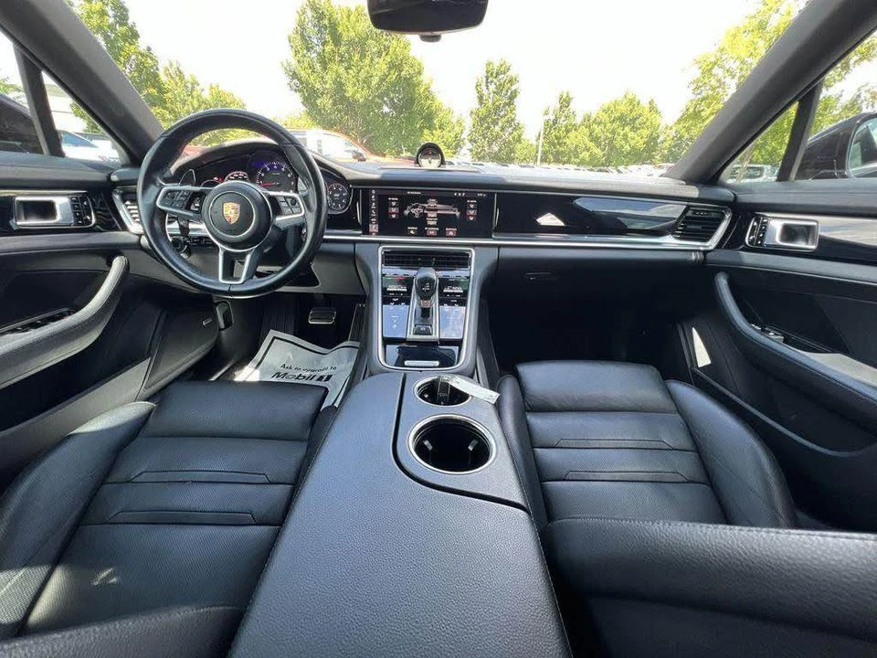 2018 Porsche 971 Panamera - Image 9 of 15