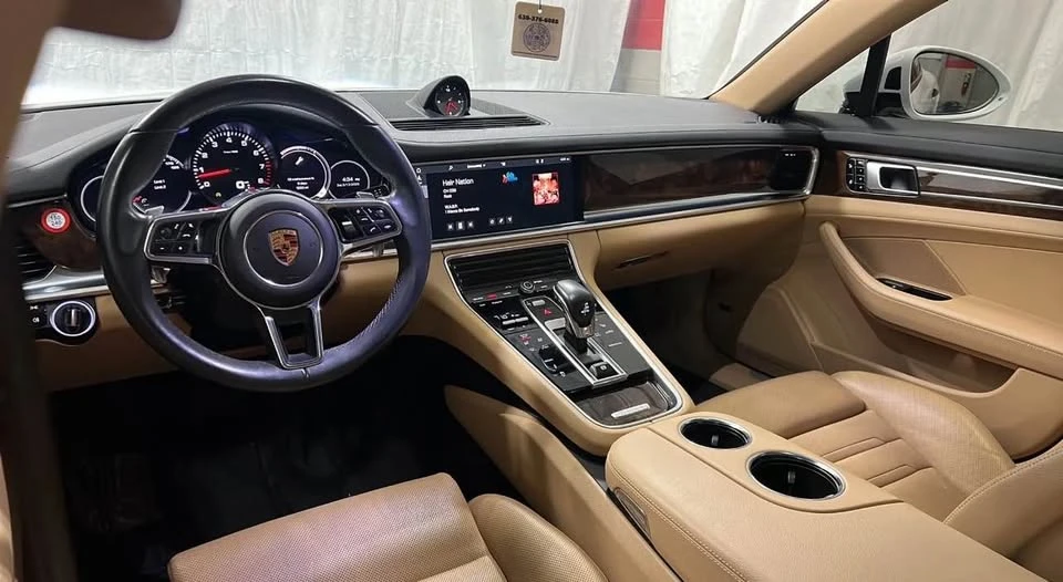 2018 Porsche 971 Panamera - Image 10 of 18