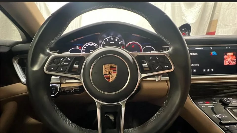 2018 Porsche 971 Panamera - Image 8 of 18