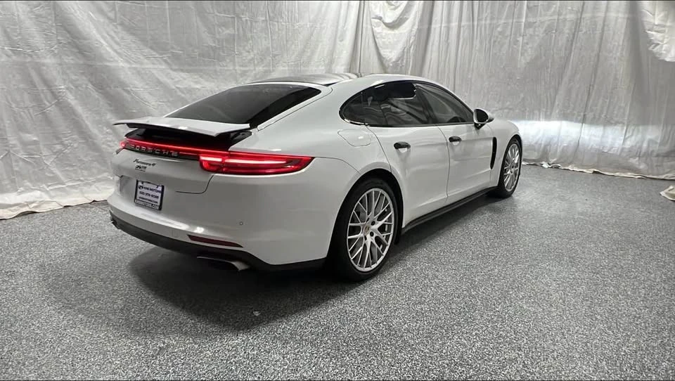 2018 Porsche 971 Panamera - Image 3 of 18