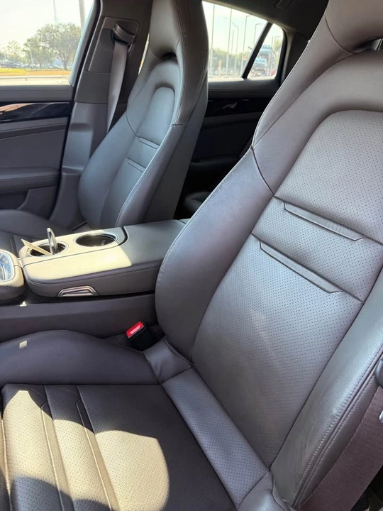2018 Porsche 971 Panamera - Image 9 of 19