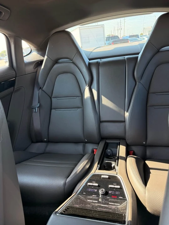 2018 Porsche 971 Panamera - Image 11 of 19