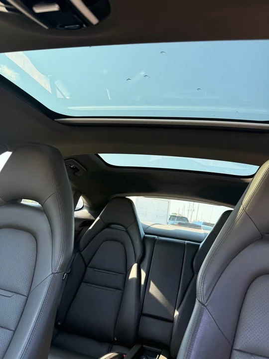 2018 Porsche 971 Panamera - Image 16 of 19