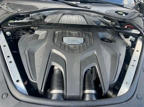 2018 Porsche 971 Panamera - Image 17 of 18