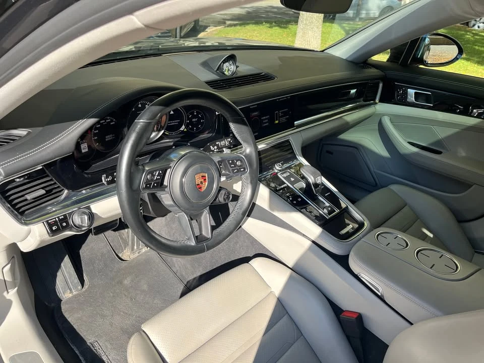 2018 Porsche 971 Panamera - Image 8 of 13