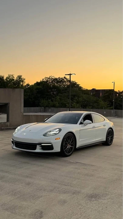 2018 Porsche 971 Panamera - Image 2 of 12