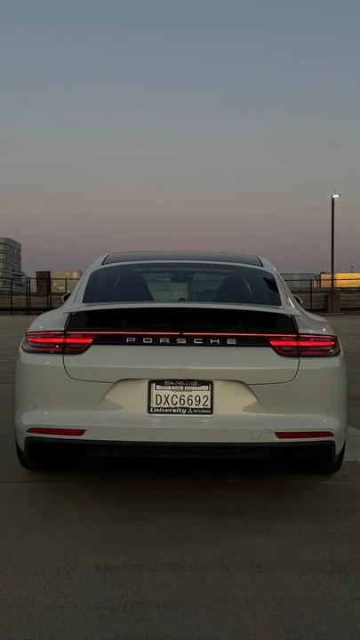 2018 Porsche 971 Panamera - Image 4 of 12