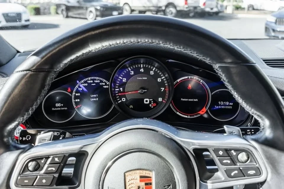 2018 Porsche 971 Panamera - Image 9 of 20