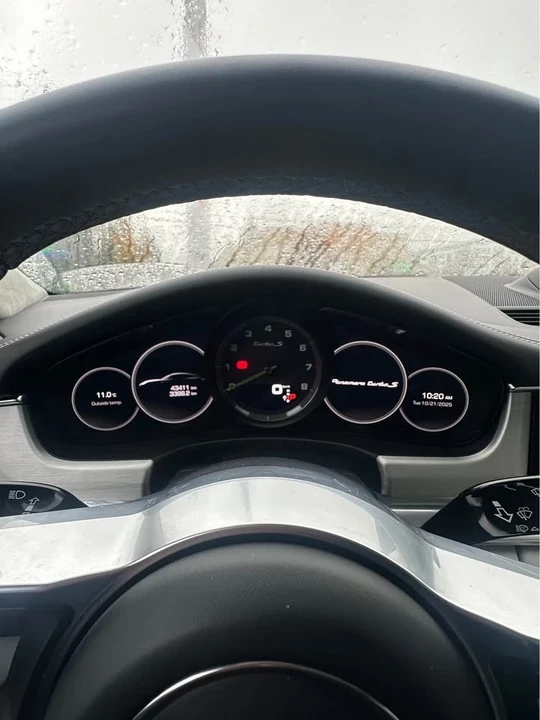 2018 Porsche 971 Panamera - Image 4 of 11