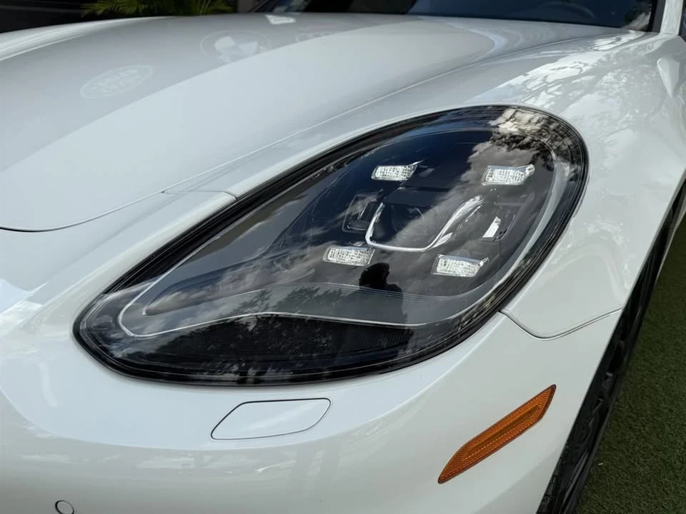 2018 Porsche 971 Panamera - Image 10 of 20