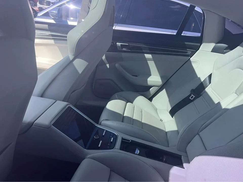 2018 Porsche 971 Panamera - Image 5 of 5