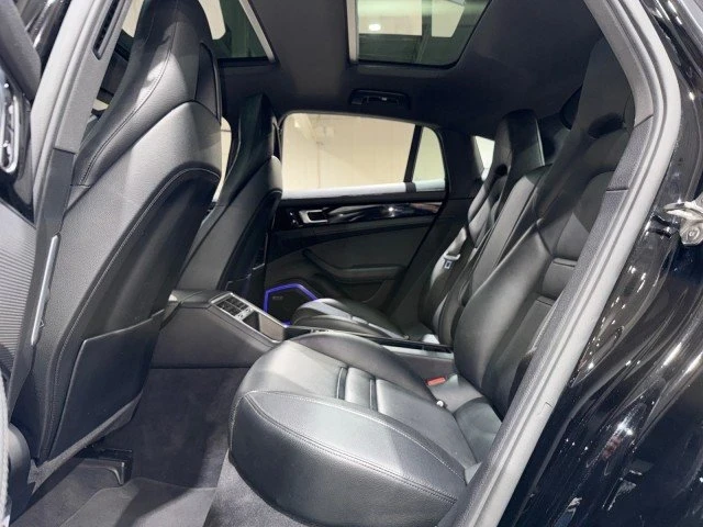 2018 Porsche 971 Panamera - Image 11 of 20