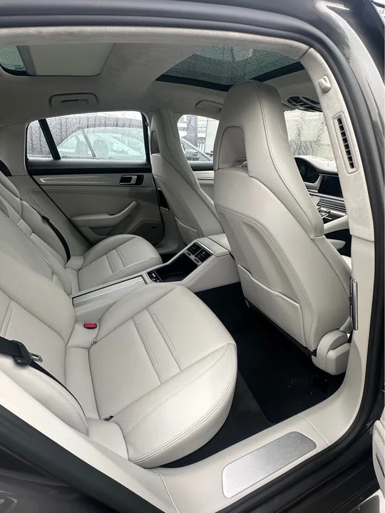 2018 Porsche 971 Panamera - Image 8 of 11