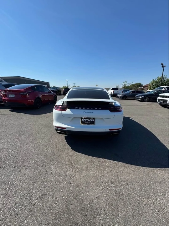 2018 Porsche 971 Panamera - Image 6 of 11