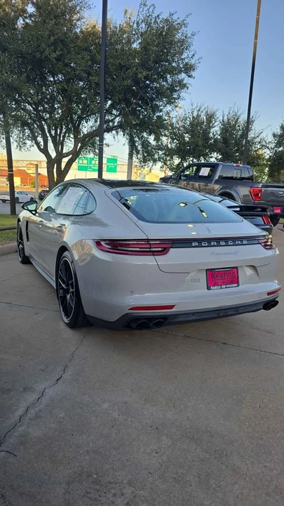 2018 Porsche 971 Panamera - Image 6 of 16