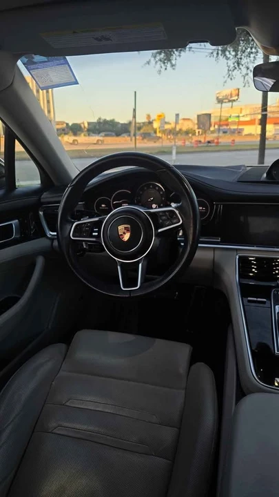 2018 Porsche 971 Panamera - Image 13 of 16