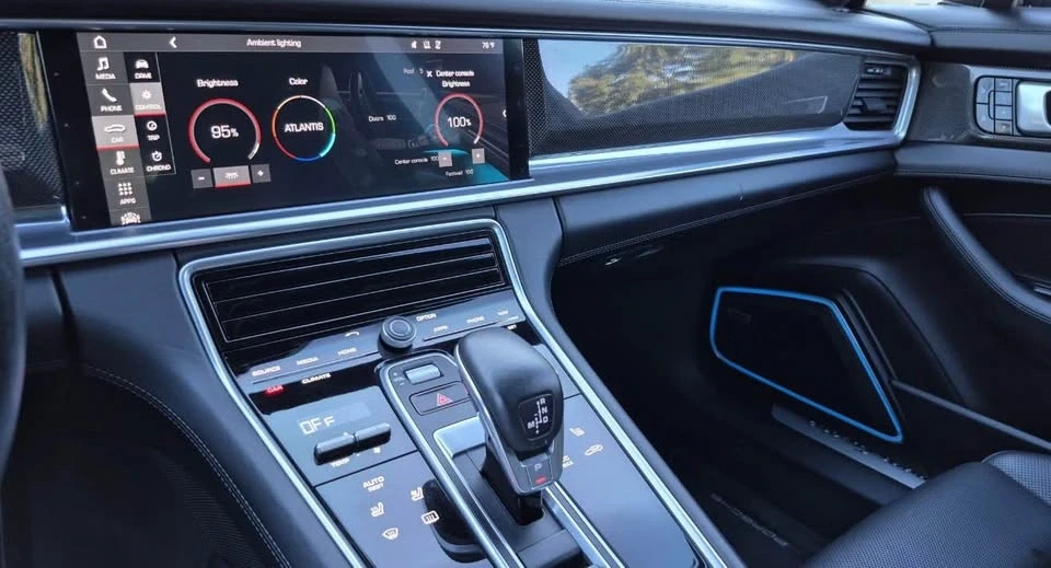 2018 Porsche 971 Panamera - Image 8 of 12