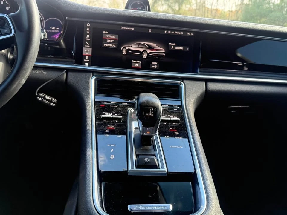 2018 Porsche 971 Panamera - Image 18 of 19