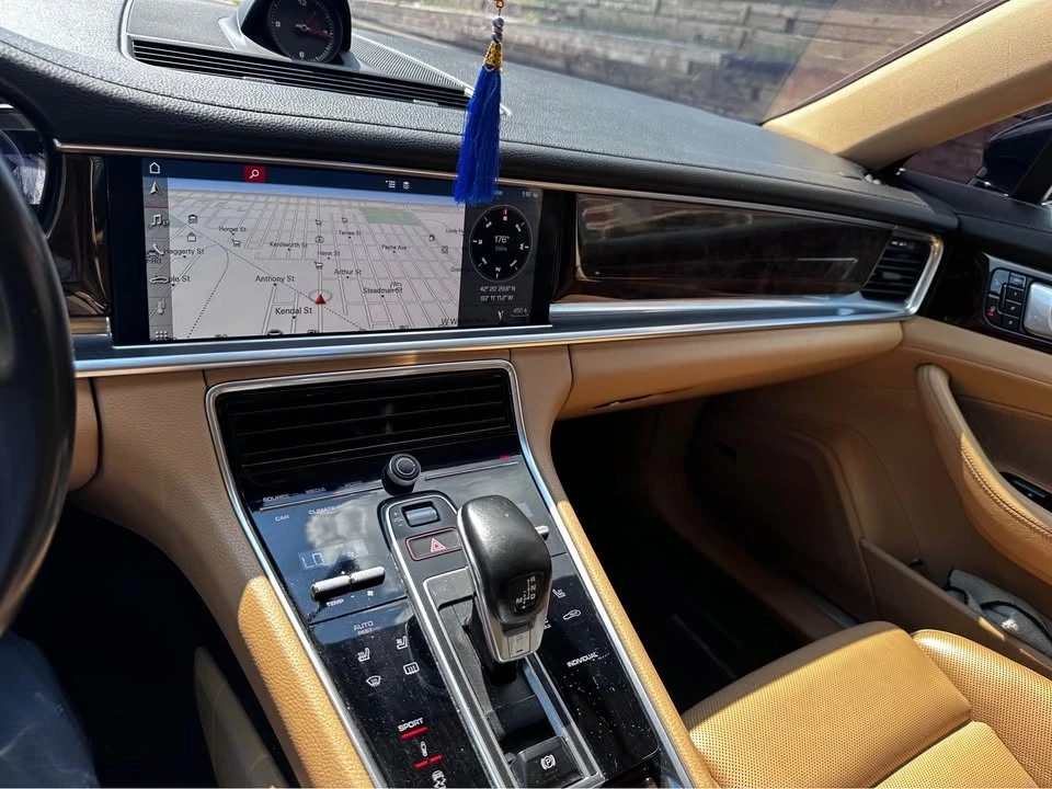 2018 Porsche 971 Panamera - Image 7 of 15
