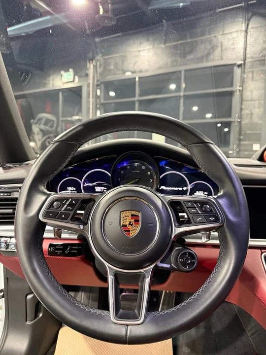 2018 Porsche 971 Panamera - Image 3 of 4