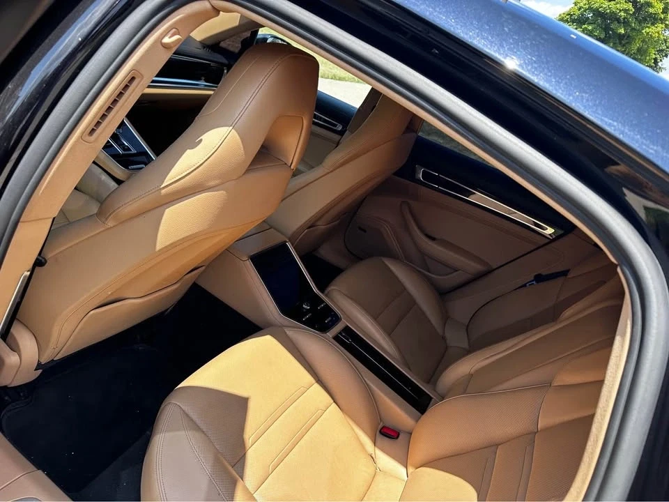 2018 Porsche 971 Panamera - Image 10 of 15