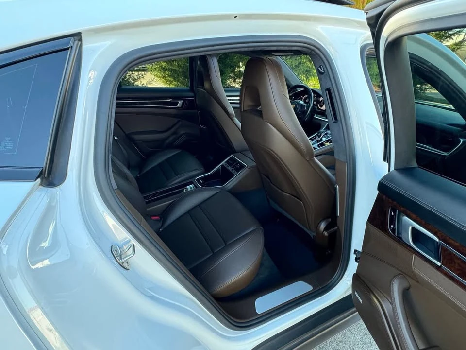 2018 Porsche 971 Panamera - Image 16 of 20